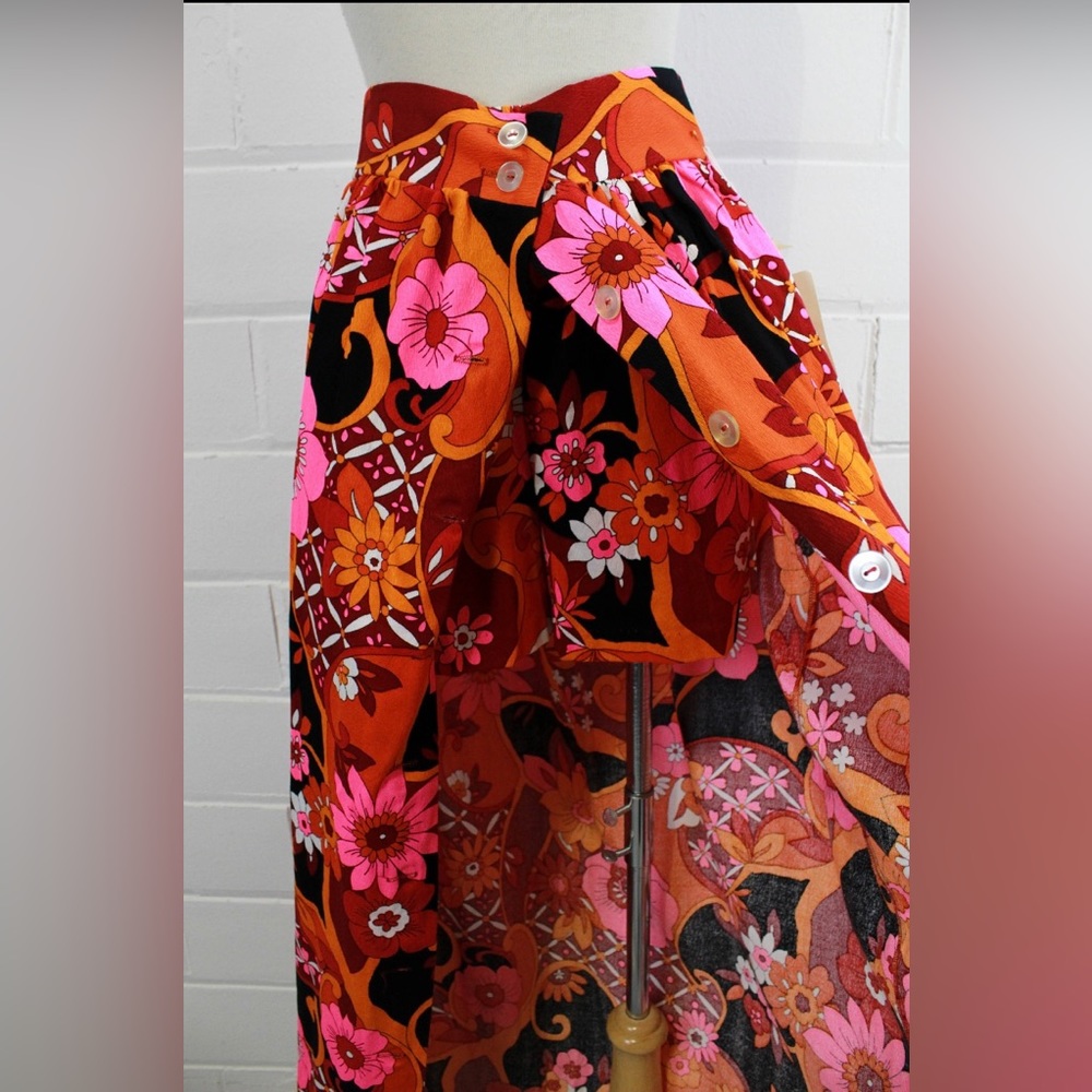 1970s Hot Pink Floral Pants and Skirt Set